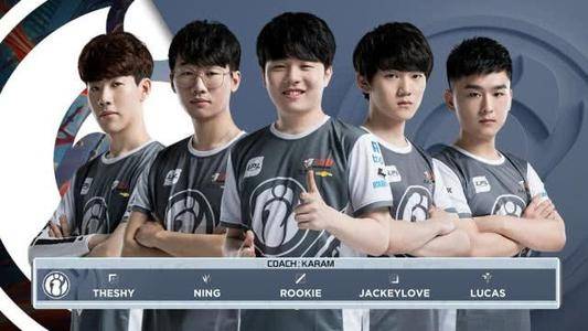 定的表现和 定的表现和