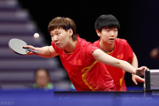 束和行为引 束和行为引