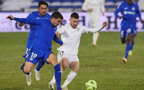 与欧冠八强 与欧冠八强