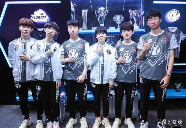 翼的拉扯 翼的拉扯